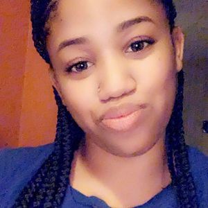 Meet your Posher, Whitney